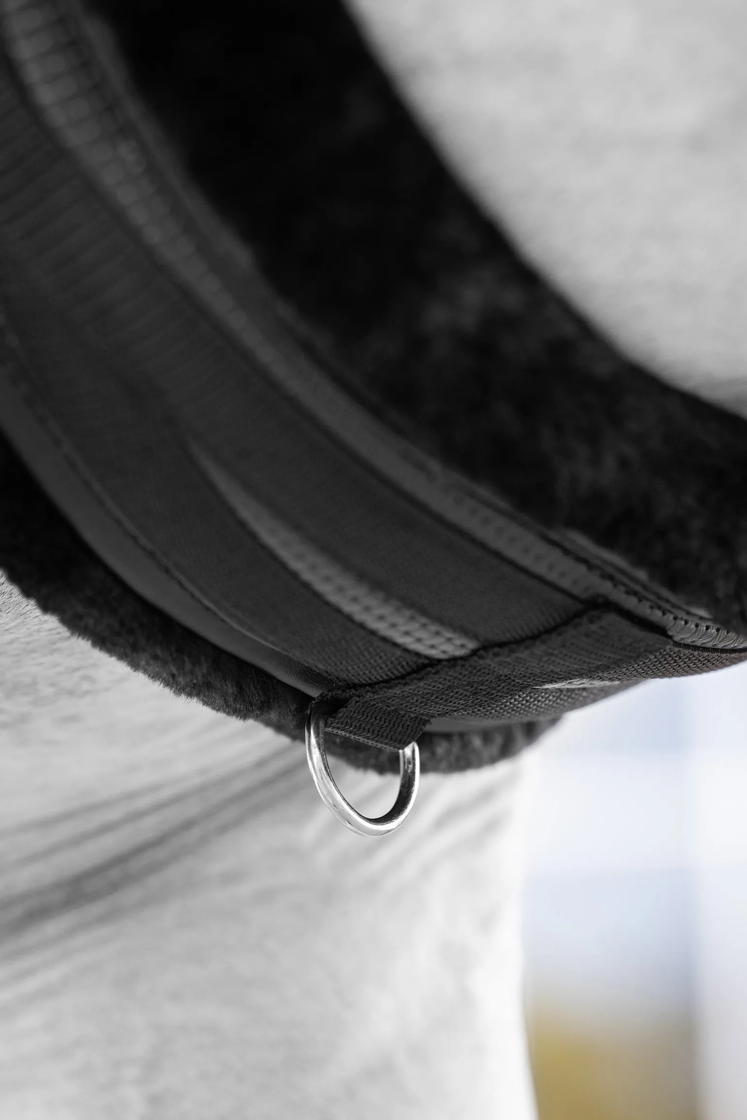 anatomischer Sattelgurt mit Fleeceüberzug