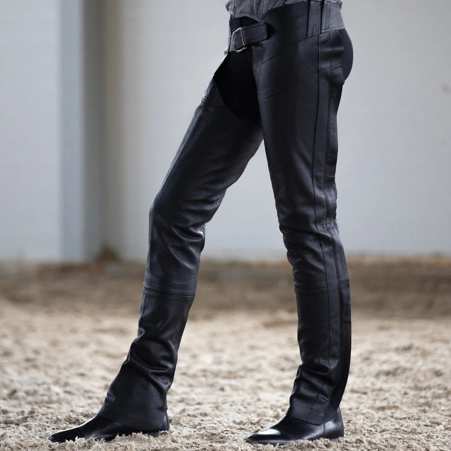 Blake Vollchaps aus Leder