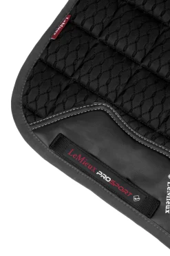 Carbon Mesh Air Square Dressurschabracke