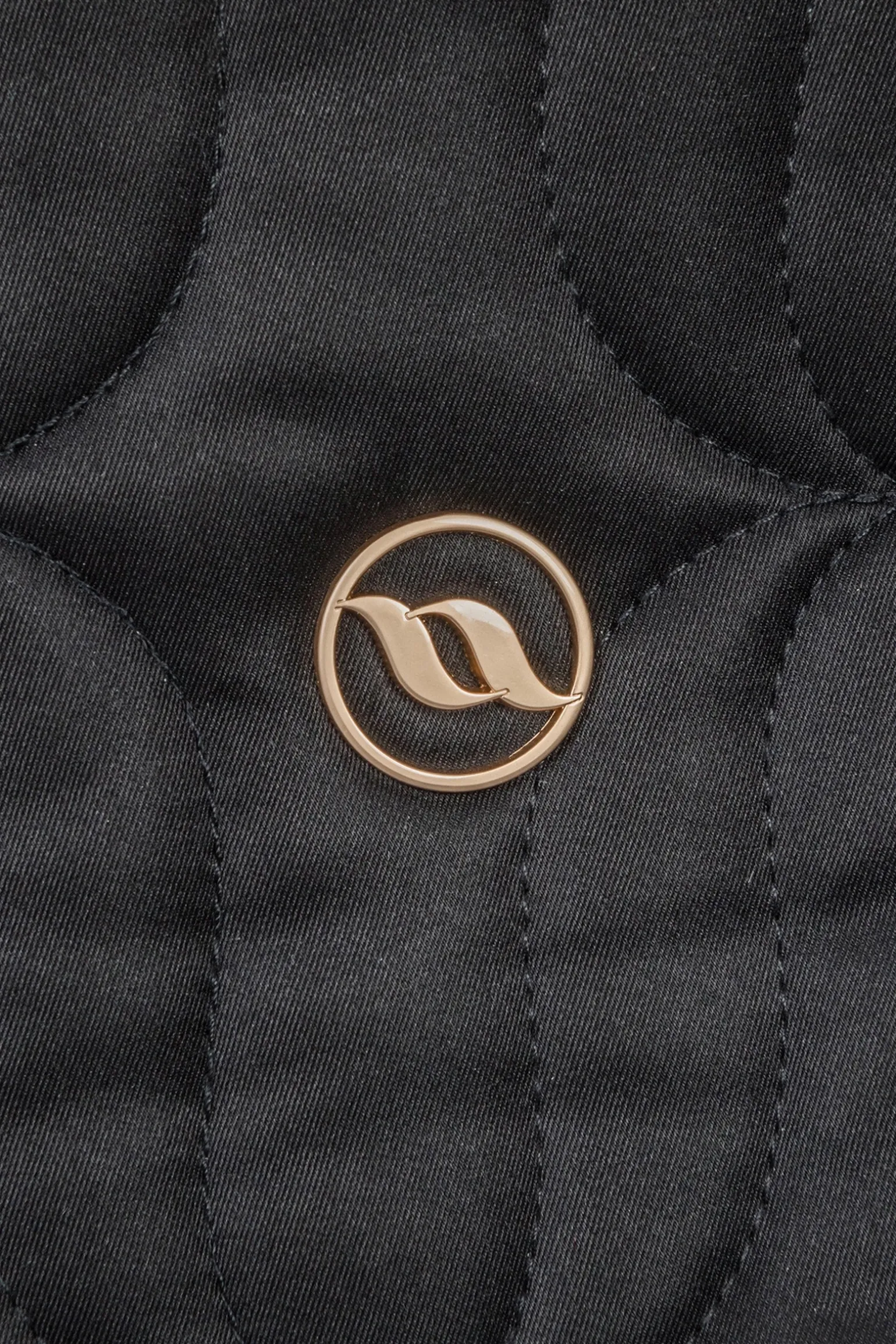 Deep Nights Springschabracke