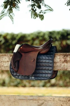 Houston Vielseitigkeitsschabracke mit Kunstfell