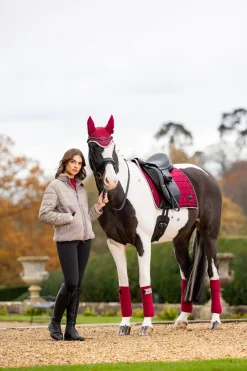Loire Satin Fliegenhaube