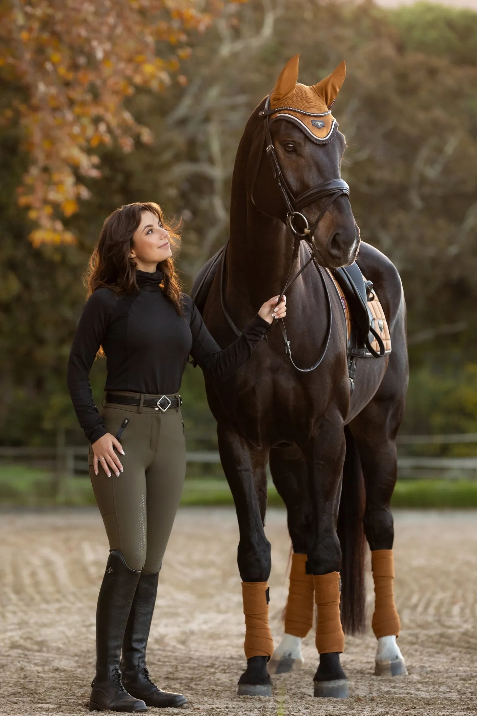 Loire Satin Fliegenhaube