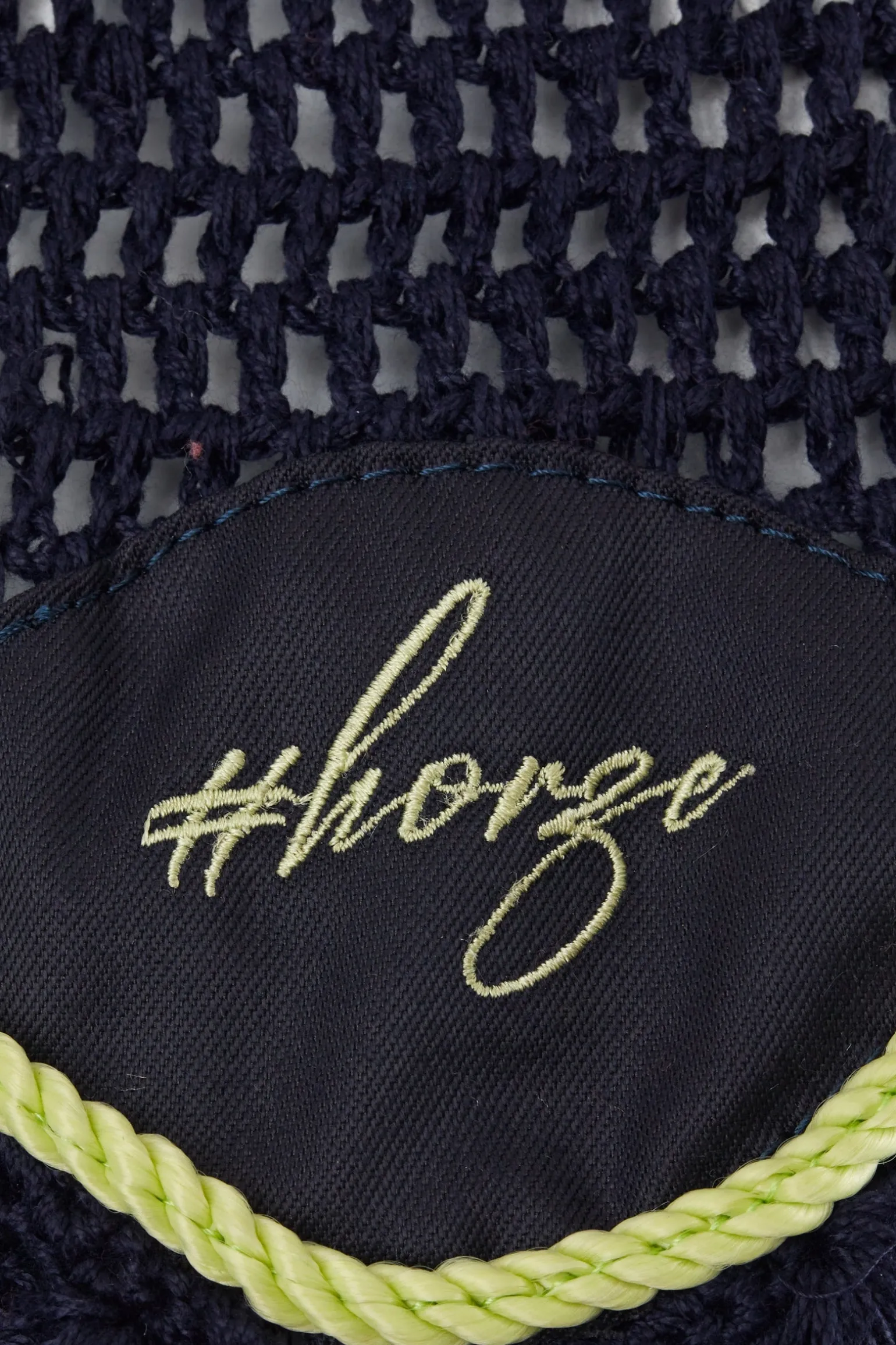 Magical Carousel Part 2 Fliegenhaube