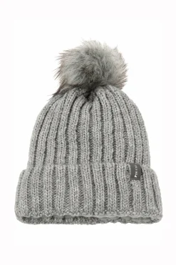 Mütze mit Fellbommel