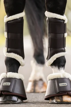 Over Reach Boots With Faux Fur (1 Pair)