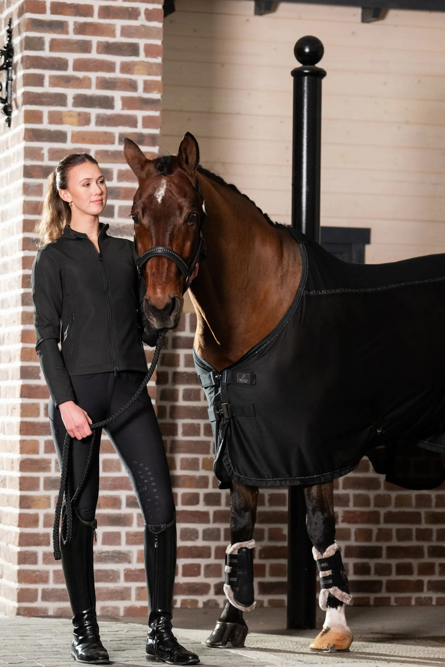 Platinum 25 Kunstfell-Gamaschen