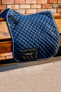 Signature Dressurschabracke