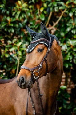 Signature Fliegenhaube