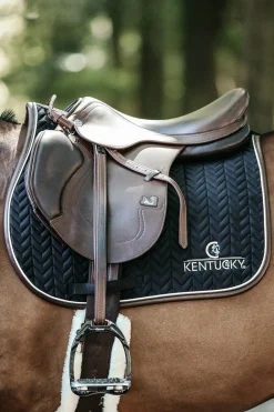 Springschabracke Leather Fishbone