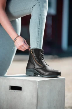 Veganza Reitstiefelette mit seitlichem Reißverschluss